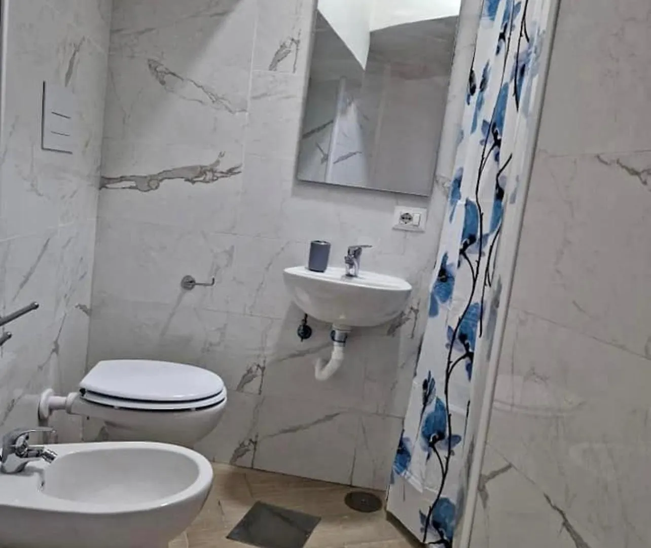 Apartmán House Small Centro Storico Neapol